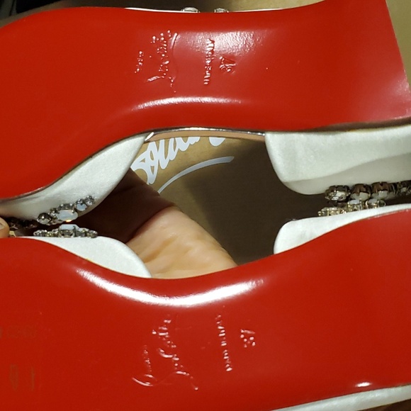 Sz 37 NIB $2950 Louboutin crystal encrusted flats - Picture 7 of 13